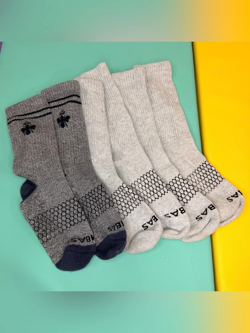 Bombas Men's Athletic Crew Socks 3pairs - Light Gray & Charcoal/Blue Size Medium